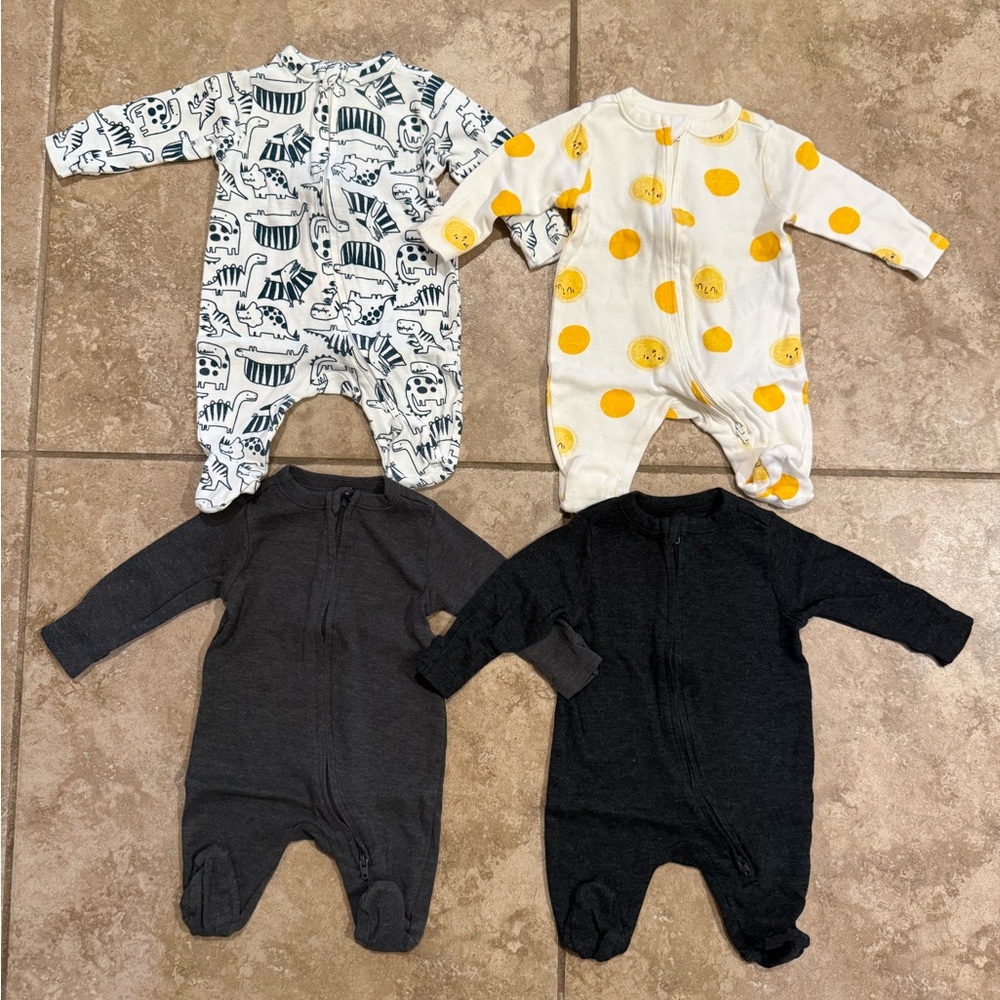 Old Navy Unisex 2-way zip sleepers bundle Boys & Girls